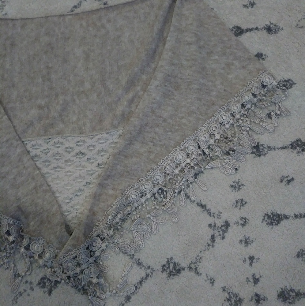 Knitted lace shawl